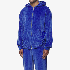 Venta al por mayor chándal de terciopelo para hombre ligero totalmente personalizado antiarrugas chándal de terciopelo para hombre con material duradero - Product Image 2