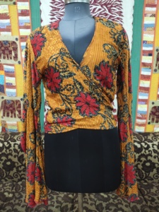 Cravate avant haut court en soie pour femmes Style court enveloppant tissu respirant confortable adapté à une tenue décontractée ou à des tenues de fête - Product Image 2