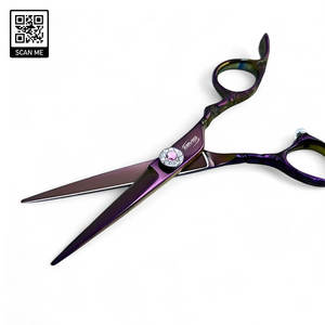 Juego de Tijeras de Peluquería Profesionales de Acero Inoxidable, Ajustables, Ligeras y Seguras - Product Image 4