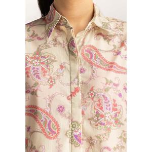 เสื้อเชิ้ตชีฟองพิมพ์ลายคอปกพร้อมดีเทลลายดอกไม้ WM-CS-SS24-029 - Product Image 3