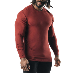 2024 venta al por mayor de camisetas de manga larga transpirables de algodón poliéster para gimnasio con impresión personalizada para hombre con servicio OEM de todas las tallas - Product Image 1