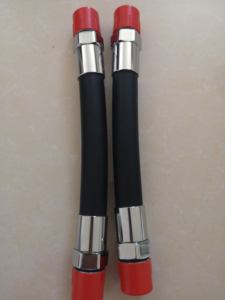 Tuyau en caoutchouc synthétique SBR renforcé polyvalent pour le transport de l'<span class=keywords><strong>essence</strong></span>, de l'huile et de l'eau - Product Image 2