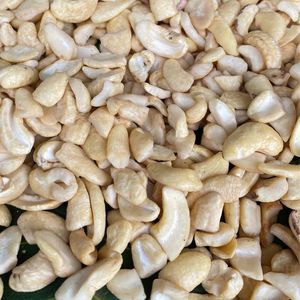 320เม็ดมะม่วงหิมพานต์จากเวียดนามไปยัง2025 240กล่องใส่เม็ดมะม่วงหิมพานต์ - Product Image 1