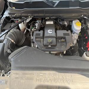 Alerte Offre Exceptionnelle! Superbe camion de luxe 4x4 noir cristal 2024 Ram 2500 AEV Prospector XL avec moteur Cummins Turbodiesel puissant - Product Image 6