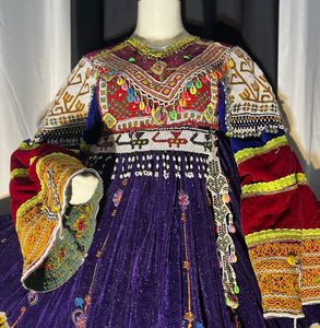 Salwar Kameez bordado tradicional afgano hecho a mano para mujer, tamaño personalizado, terciopelo y seda, algodón, fiesta, boda, oferta de 106 $ - Product Image 4