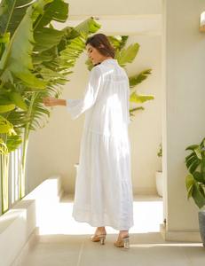 Robe longue boutonnée élégante pour femmes col en V manches longues 100% coton écologique lavable fabriqué en Inde motif solide - Product Image 4