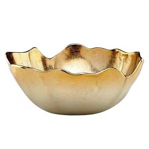 Cuenco de Metal Plateado y Dorado Pulido a Mano, Hermoso Diseño, Platos Decorativos de Aluminio para Mesa, Centro de Mesa Elegante para el Hogar - Product Image 5