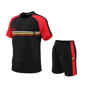 Conjunto Deportivo para Hombre, Pantalones Cortos a Rayas Rojas y Negras, Cuello Redondo, Secado Rápido, Poliéster, Ropa Deportiva para Todas las Temporadas, Corte Regular - Product Image 1