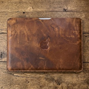 Housse pour ordinateur portable en cuir véritable vintage marron - Product Image 6