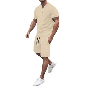 Ensemble de 2 shorts d'été en coton 100% pour homme, t-shirt surdimensionné à col rond avec logo personnalisé, short à cordon, streetwear, survêtement pour homme - Product Image 1