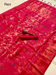 ร้อนขายงานแต่งงานและพรรคสวมผ้าไหมบริสุทธิ์ Zari ทอผ้าทำงาน Saree สำหรับผู้หญิงขายส่งโรงงานผู้ผลิตทั่วโลก - Product Image 3