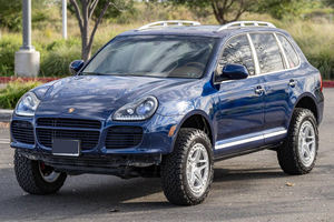 Porsche Cayenne Turbo S 2006 - Product Image 2