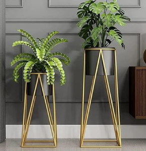 Grande jardinière minimaliste en métal avec support filaire mince pour des espaces élégants, durable et tendance, disponible au prix de gros - Product Image 4