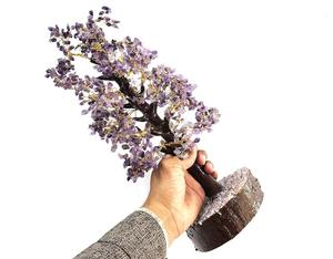 Sculpture d'arbre de l'amour en pierres précieuses faites à la main de qualité supérieure, très vendue, décoration d'intérieur Feng Shui, 1000 copeaux d'améthyste, style fée, mascotte - Product Image 1