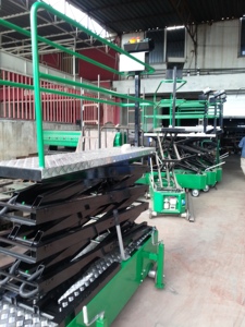 Carro de Rieles para Cultivo de Tomates y Pepinos en Invernadero de la Mejor Calidad, 2 Años de Garantía de un Proveedor Profesional - Product Image 2