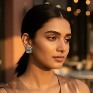 Boucles d'oreilles clous carrées tendance en argent pour femme, zircon, perle, pierres précieuses, alliage de laiton rhodié, pour le quotidien, les fêtes et les occasions religieuses - Product Image 2