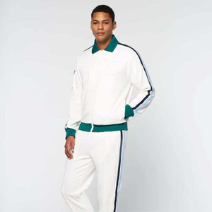 Stitchmode Custom Premium Men Track Suit Set-Chaqueta y pantalones duraderos, perfectos para el desgaste atlético y la comodidad diaria - Product Image 2