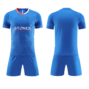 เสื้อฟุตบอลแบบสั่งทำชุดยูนิฟอร์มพิมพ์โลโก้ได้ตามต้องการ - Product Image 1