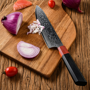 มีดเชฟเหล็กดามัสกัสญี่ปุ่นด้ามไม้ pakka สีแดง/ดำ - Product Image 2