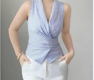 Débardeur classique bleu à rayures fantaisie 2 en 1 pour femmes - Product Image 2