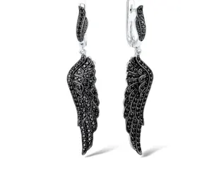 Black Angel Wings Pierce Ohrring 925 Sterling Silber mit charmantem Zirkon Modeschmuck E303956BSNSK9