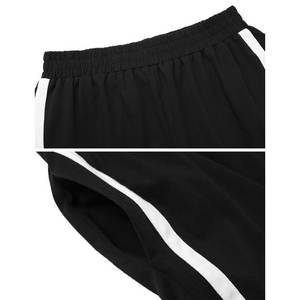 Ensemble de survêtements pour femmes respirants de haute qualité personnalisés ensemble de 2 pièces t-shirt à manches courtes et short, noir - Product Image 5