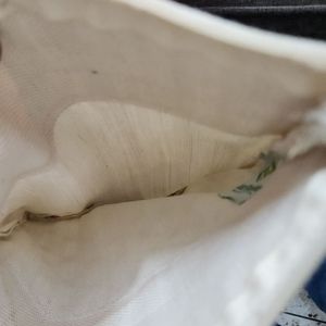 Sac mobile en jute écologique Gemini : Pochette de téléphone à bandoulière durable et faite à la main avec design personnalisé en fibres naturelles - Product Image 4