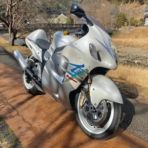 SUZUKIS Hayabusas GXS 1300R VÉLO DE COURSE Prêt à expédier - Product Image 1