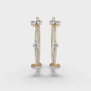 Pendientes de Oro Amarillo con Diamantes para Damas de Honor o para la Novia, Joyería Coordinada para Fiesta de Bodas - Product Image 1