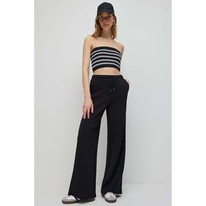Pantalon de survêtement à jambes larges en tissu modal, toucher doux et soyeux, sans plis - Product Image 2