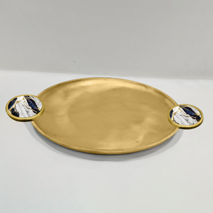 2024 Royal Logo personnalisé plateau décoratif moderne en métal plaqué or en aluminium avec poignée en émail antique plateau de service de mariage en verre - Product Image 4