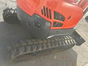 Miniexcavadora Kubota U17 2018: Diseño Compacto con Rendimiento Potente - Product Image 6