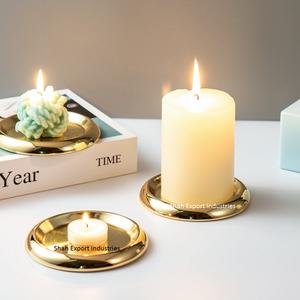 Plaque de bougie dorée en métal Design à la mode pour la décoration de table de maison et de mariage Plaques de bougie de forme ronde faites à la main - Product Image 1