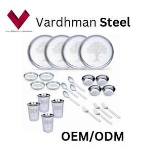 Service de table authentique en acier inoxydable de 24 pièces avec motif végétal, couverts et vaisselle, qualité 100%, offre incluant des assiettes - Product Image 4