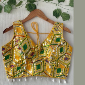 Ropa de fiesta étnica Blusa tradicional elegante Confeccionada Elegante Cómodo Listo para usar Blusas de diseñador Nupcial Último exclusivo - Product Image 1