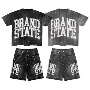 Strass personnalisé en détresse broderie deux pièces coton lavé à l'acide soleil fané ensemble t-shirt et short pour hommes - Product Image 1