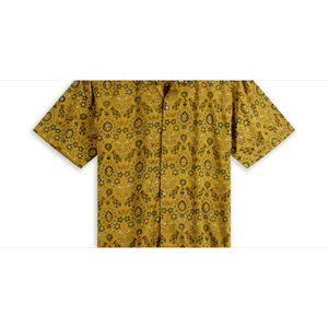 Camiseta con Estampado Ajrakh de Cúrcuma y Granada, Manga Corta, Tejido Transpirable y Comprimido, Logotipo Impreso en 3D - Product Image 1