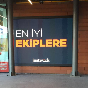 Pantalla LED Exterior de Calidad Premium para Publicidad en Centros Comerciales y Tiendas Minoristas, Nuevo Lanzamiento con Precio Competitivo - Product Image 2