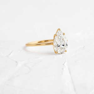 Bague de fiançailles Solitaire Vintage élégante et durable en argent 925 ronde coupe brillante Moissanite Alternative au diamant - Product Image 2