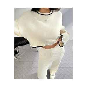 Ensemble de pulls en tricot pour femmes avec détails de berger - Product Image 4