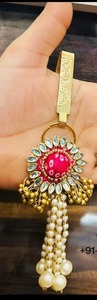 พวงกุญแจ satka kundan สำหรับสุภาพสตรี haldi mehendi ของขวัญแต่งงานเพื่อนเจ้าสาวของขวัญคืนเพื่อนเจ้าสาวของขวัญแบบดั้งเดิม - Product Image 3