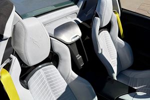 LISTO PARA ENVIAR: CHEVROLET CORVETTE Z06 CONVERTIBLE 3LZ 2024 - Product Image 6