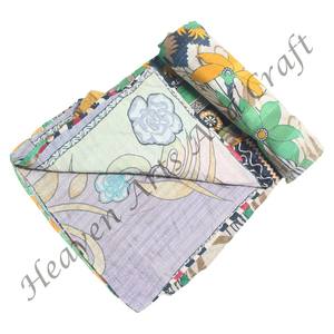 Beautiful Flower Design Reversible Vintage Kantha Quilt <b>Indian</b> Reversible Hand Stitched Heavy <b>Throw</b> Old Sari Blanket Patch Work - Product Image 4