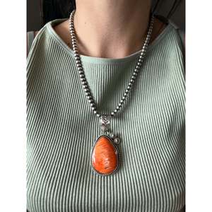 Colgante de Estilo Étnico Navajo con Ostra Espinosa y Plata de Ley, con Engaste de Bisel, Chapado en Oro Rosa y Rodio, Joyería con Dije - Product Image 2