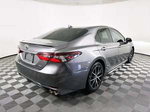 Dernière vente aux enchères : Berline 2023 Camry SE FWD d'occasion à vendre - Product Image 6