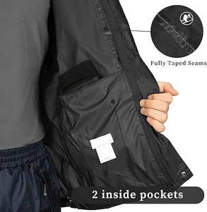 Vestes légères d'hiver pour hommes Veste doublée en polyester avec capuche résistante à l'eau Coupe-vent à fermeture éclair Vêtements de randonnée en plein air - Product Image 2