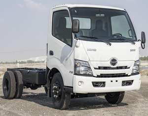 Excelente Inversión 2024 HINO 300 3711 SC CHASIS 4.0D – BLANCO - Product Image 1