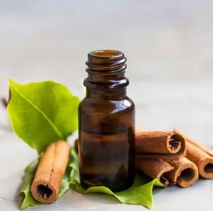 Aceite esencial de canela maravilloso Natural de alta calidad de embalaje superventas personalizado para la fabricación de perfumes por exportador - Product Image 2