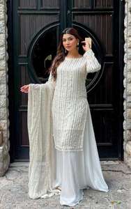 Top de trabajo de hilo y secuencia de Georgette de imitación de calidad superior y Palazzo con trabajo de perlas Dupatta listo para usar - Product Image 3