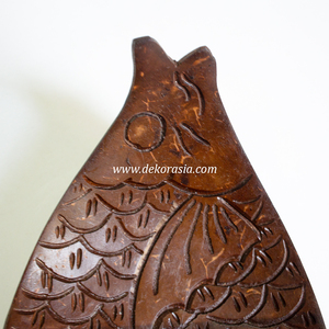 จานสบู่กะลามะพร้าวรูปปลางานทำมือธรรมชาติอุปกรณ์ห้องน้ำสำหรับเก็บสบู่ - Product Image 4